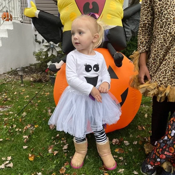 Toddler Girl Ghost Costume - Picture 7 of 8